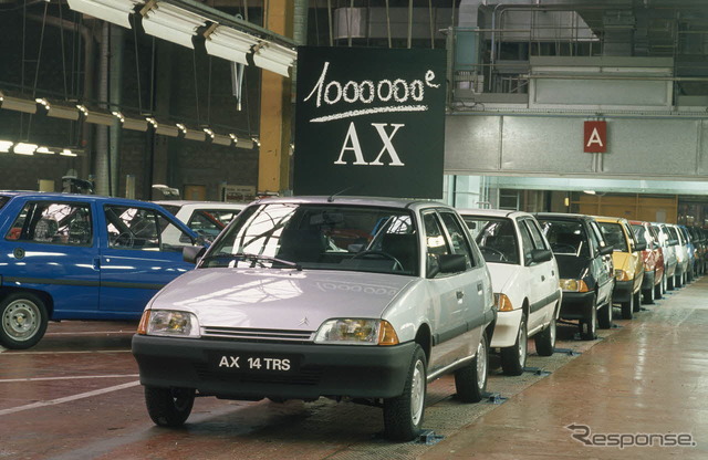 オルネー・スー・ボア工場におけるシトロエンAX生産100万台達成。1990年