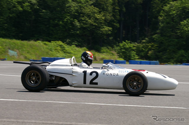［ホンダ往年の名車が走る］1965年のF1マシン RA272…写真蔵