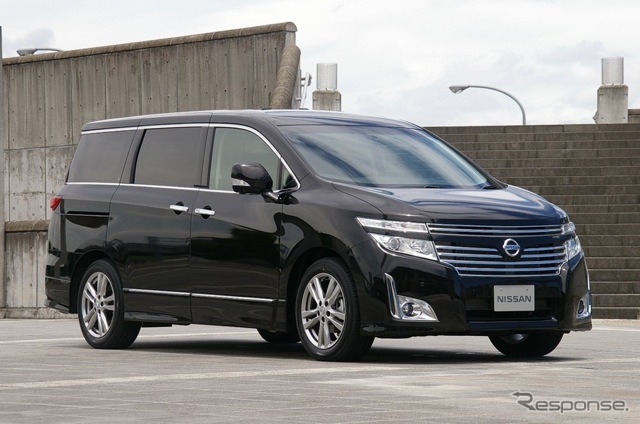 日産エルグランド
