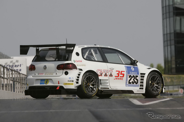 440psの VW ゴルフ、ニュル24時間に3台が参戦