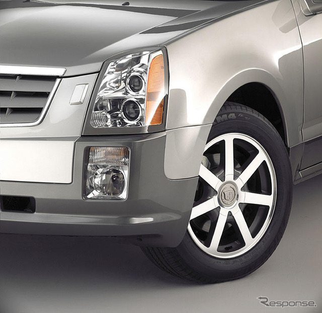 【写真蔵】キャデラック渾身のSUV『SRX』