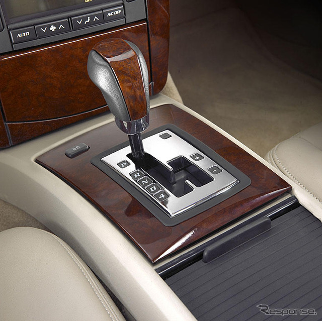 【写真蔵】キャデラック渾身のSUV『SRX』