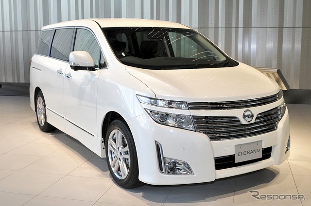 日産エルグランド