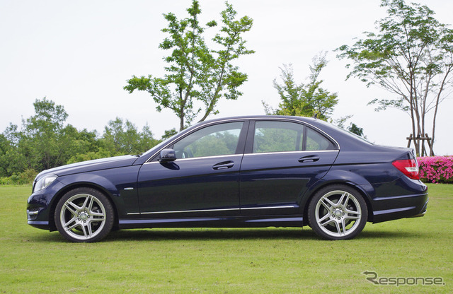 メルセデスベンツ C200ブルーエフィシエンシー アバンギャルド AMGスポーツパッケージ装着車