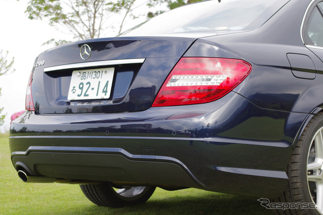 メルセデスベンツ C200ブルーエフィシエンシー アバンギャルド AMGスポーツパッケージ装着車