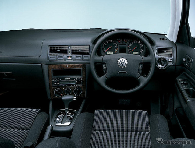 VW『ゴルフGTI』、価格据え置きでクルーズコントロール装備