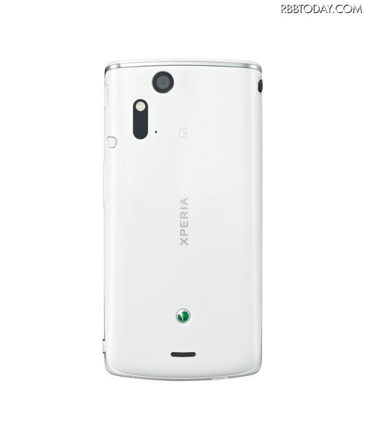 「Xperia acro SO-02C」ホワイト