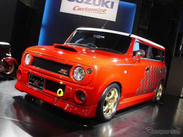 【東京オートサロン'04速報】スズキ『ラパンSSワークス』はルーフの低さ抜群