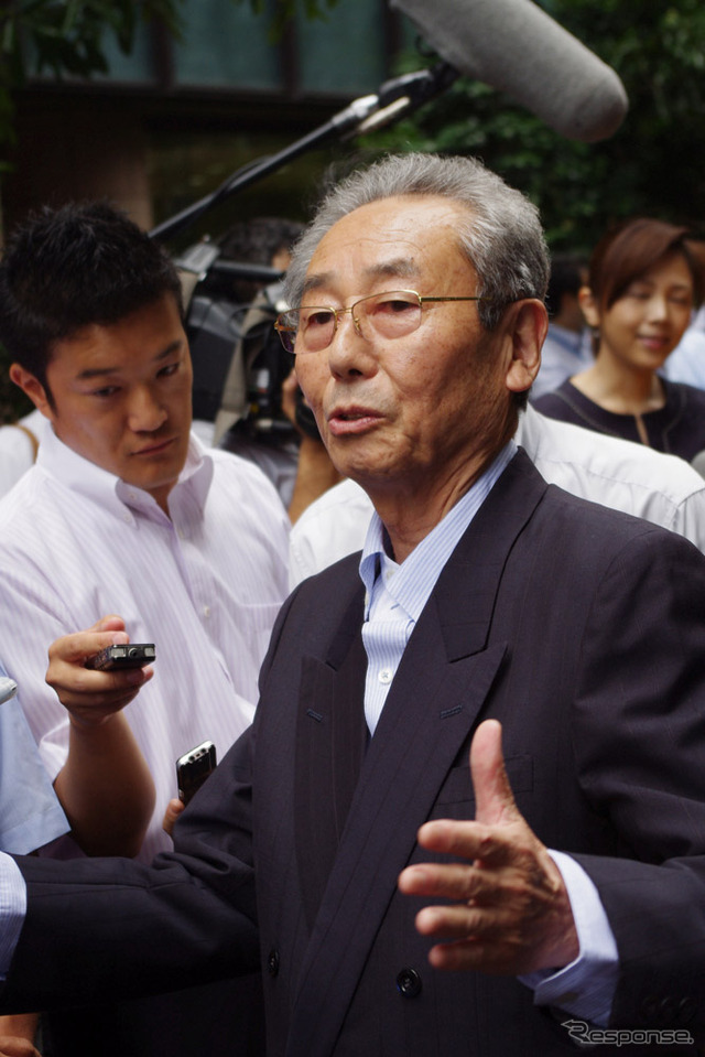 光岡自動車の光岡進会長