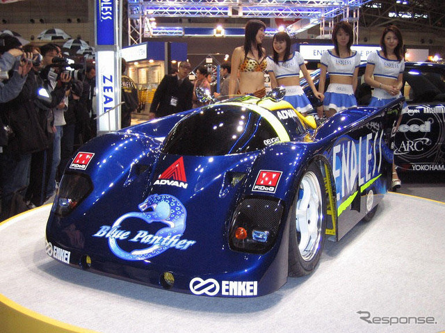 【東京オートサロン'04速報】未確認走行物体? エンドレスで見た