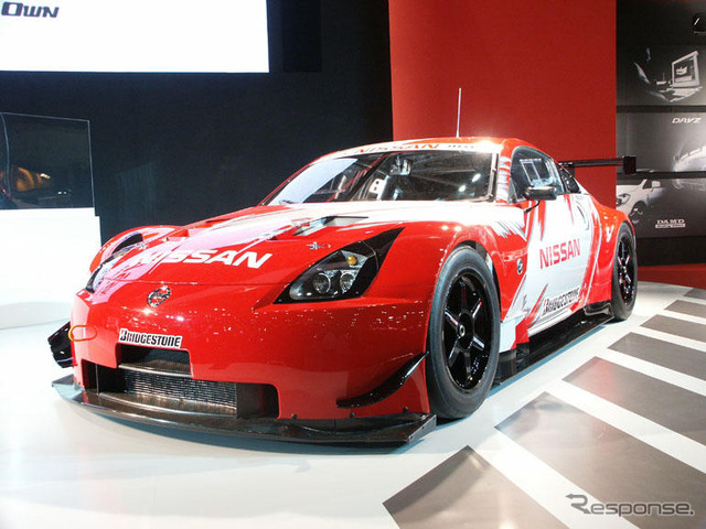 【東京オートサロン'04続報】初公開…JGTCは『GT-R』から『Z』へ