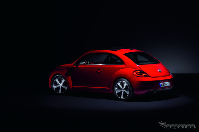 日本導入は2012年初頭のVWザ・ビートル
