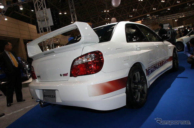 【東京オートサロン'04続報】大人のマシン『インプレッサ・アステローペ』