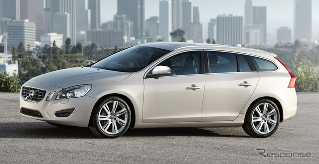 ボルボ V60