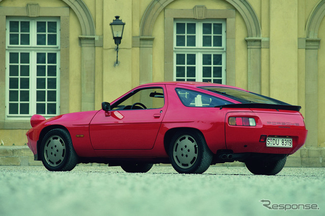 ポルシェ928（1977〜97年）