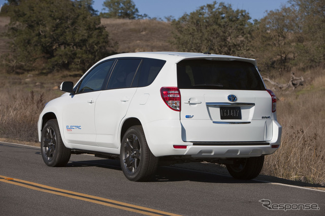 トヨタが2012年から米国で一般向け販売を行うRAV4EV