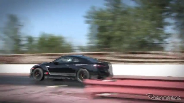 米国のAMSパフォーマンス社が最大出力1309psへフルチューンした日産GT-R。0-400m加速タイムを計測(動画キャプチャー)
