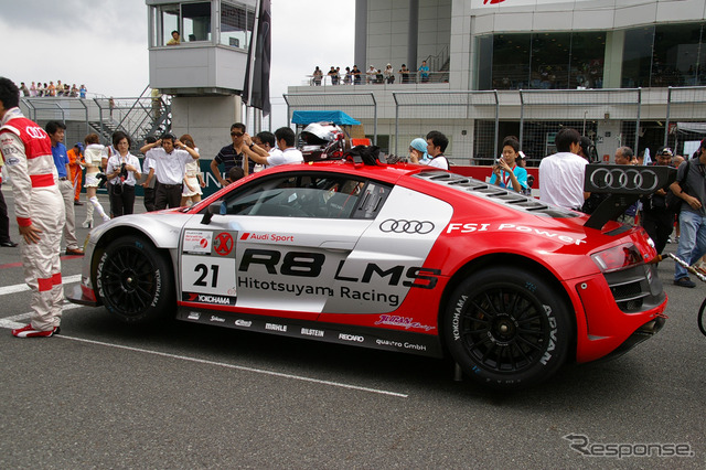 アウディR8 LMS(Hitotsuyama Racing)