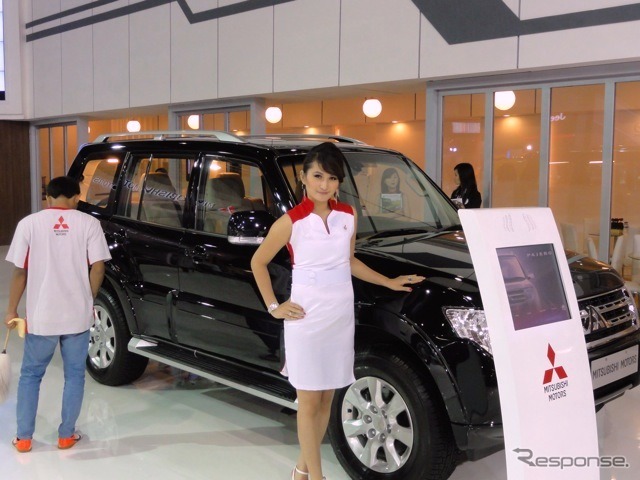 三菱自動車(ジャカルタモーターショー11)