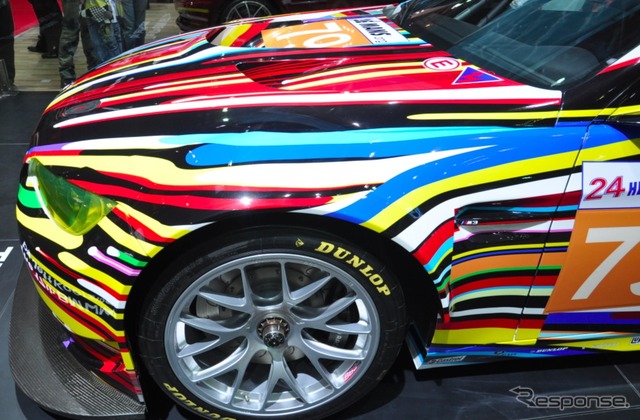 BMW アートカー Jeff Koonsデザイン(ジャカルタモーターショー11)