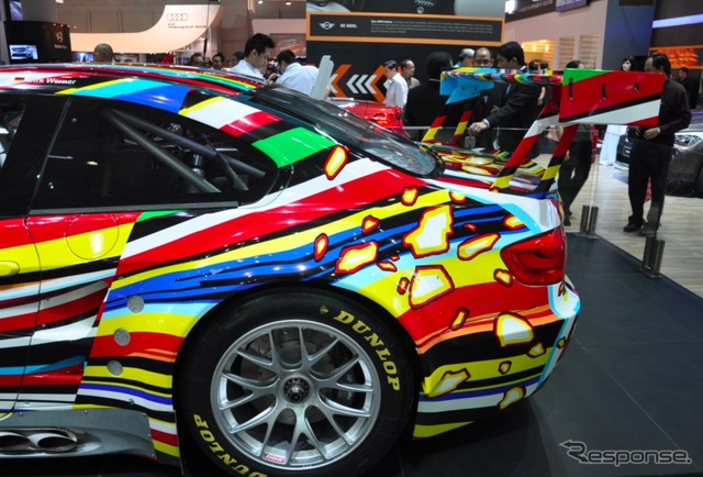 BMW アートカー Jeff Koonsデザイン(ジャカルタモーターショー11)