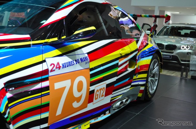 BMW アートカー Jeff Koonsデザイン(ジャカルタモーターショー11)