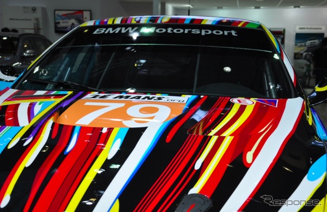BMW アートカー Jeff Koonsデザイン(ジャカルタモーターショー11)