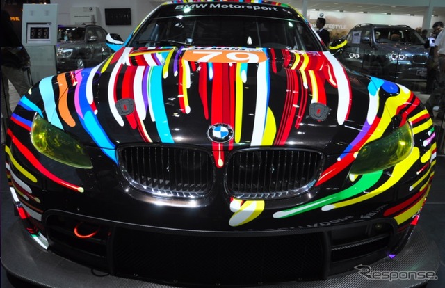 BMW アートカー Jeff Koonsデザイン(ジャカルタモーターショー11)