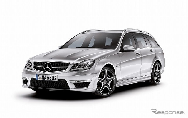 メルセデスベンツ C63AMGワゴン