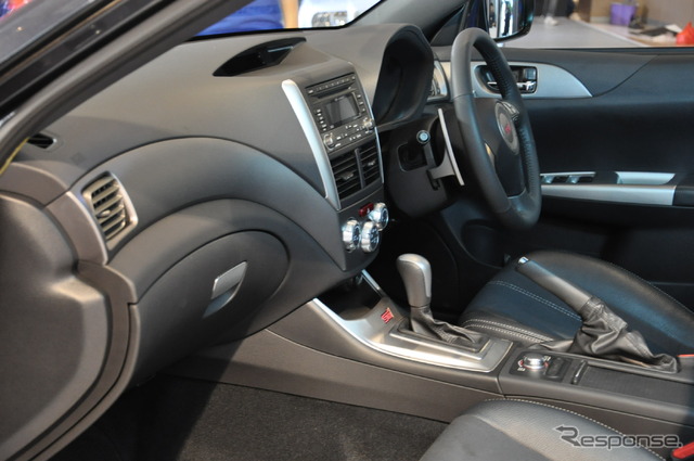 スバル インプレッサWRX STI A-Line(ジャカルタモーターショー11)