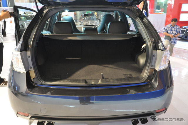 スバル インプレッサWRX STI A-Line(ジャカルタモーターショー11)