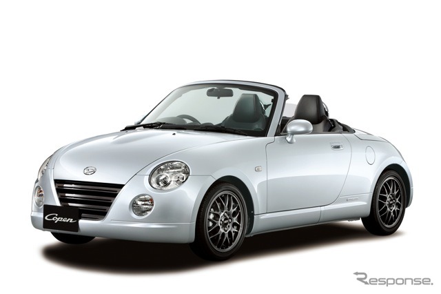 ダイハツ・コペン。いまだカタログモデルである