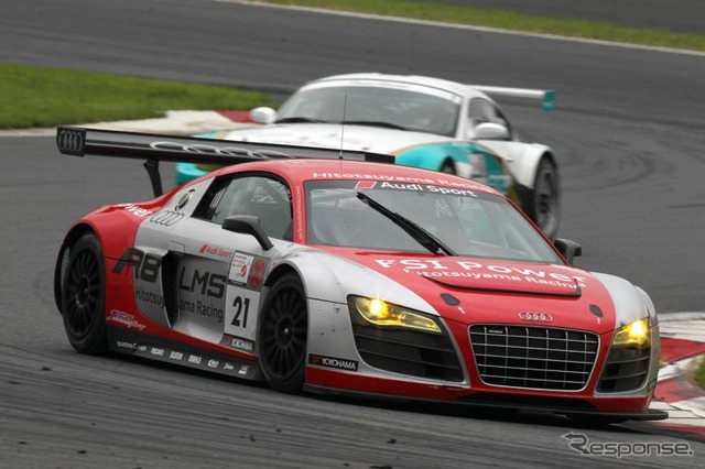 総合優勝 #21 Audi R8 LMS