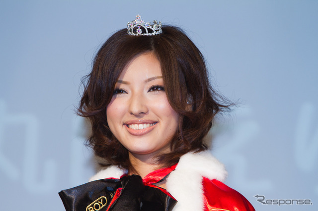 丸山えり(レースクイーン・オブ・ザ・イヤー10-11)