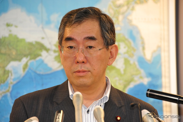 松本剛外相(2日・外務省)