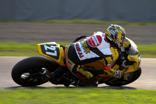 【鈴鹿8耐】チームシンスケ14位完走写真蔵