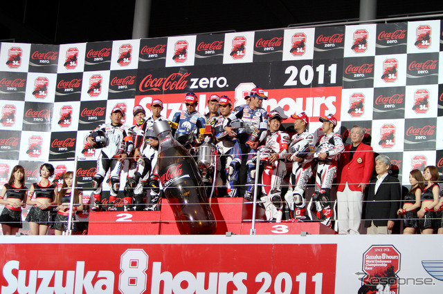 【鈴鹿8耐】写真蔵…上位3チームの走りと表彰台