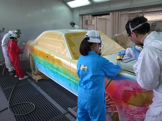 ホンダボディサービス栃木での塗装体験・工場見学のようす