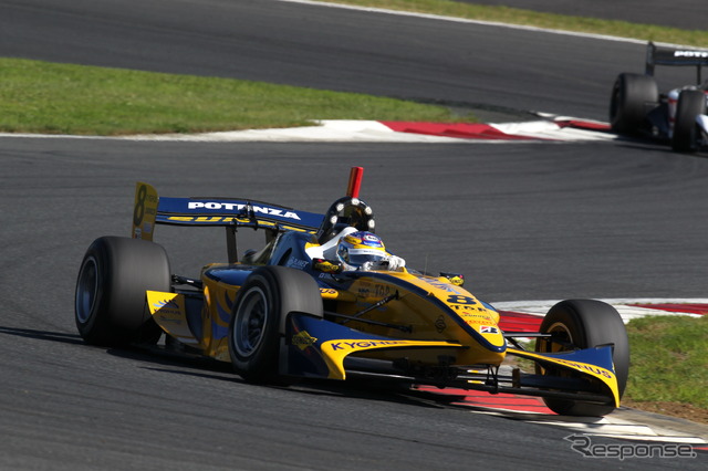 フォーミュラ・ニッポン（Team KYGNUS SUNOCO/石浦宏明選手）