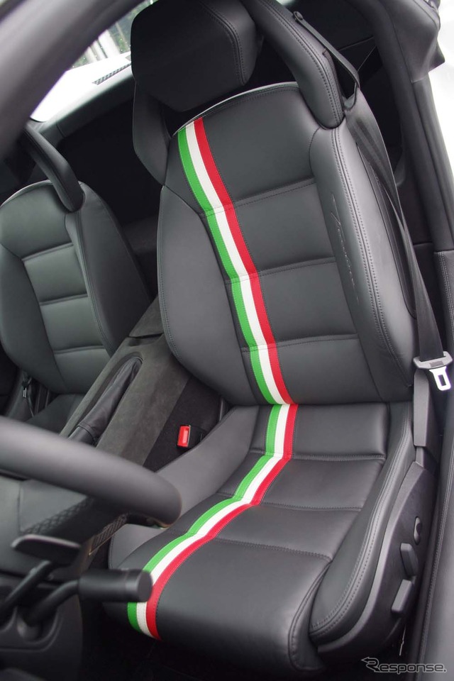 ランボルギーニ ガヤルド LP550-2 トリコローレ