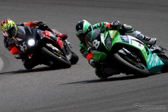 鈴鹿8時間耐久ロードレース2011