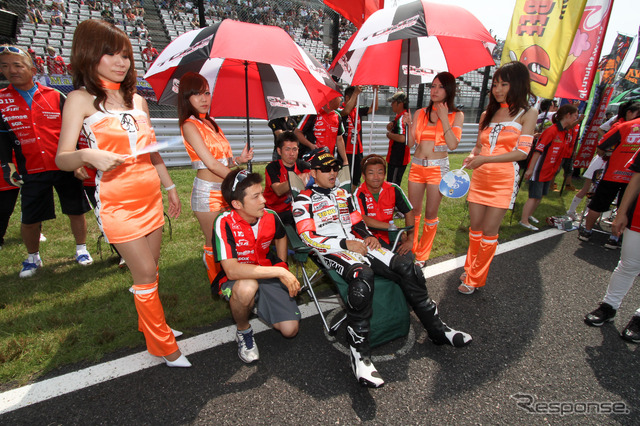 鈴鹿8時間耐久ロードレース2011