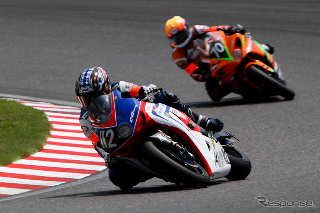 鈴鹿8時間耐久ロードレース2011