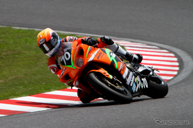 鈴鹿8時間耐久ロードレース2011