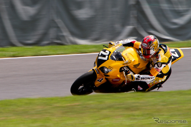 鈴鹿8時間耐久ロードレース2011