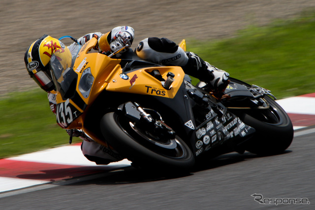 鈴鹿8時間耐久ロードレース2011