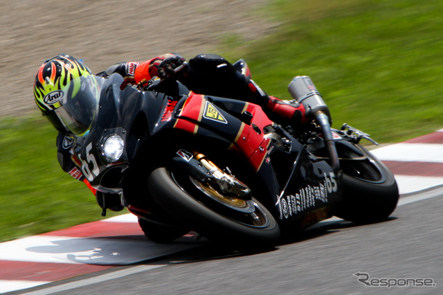 鈴鹿8時間耐久ロードレース2011