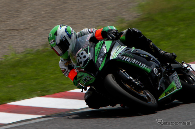 鈴鹿8時間耐久ロードレース2011