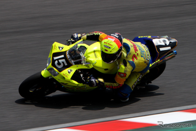 鈴鹿8時間耐久ロードレース2011