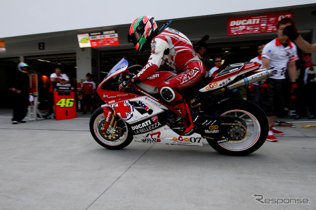 鈴鹿8時間耐久ロードレース2011